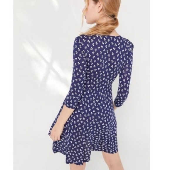 🆕️ UO Mercer Plunging Mini Dress - Picture 5 of 6